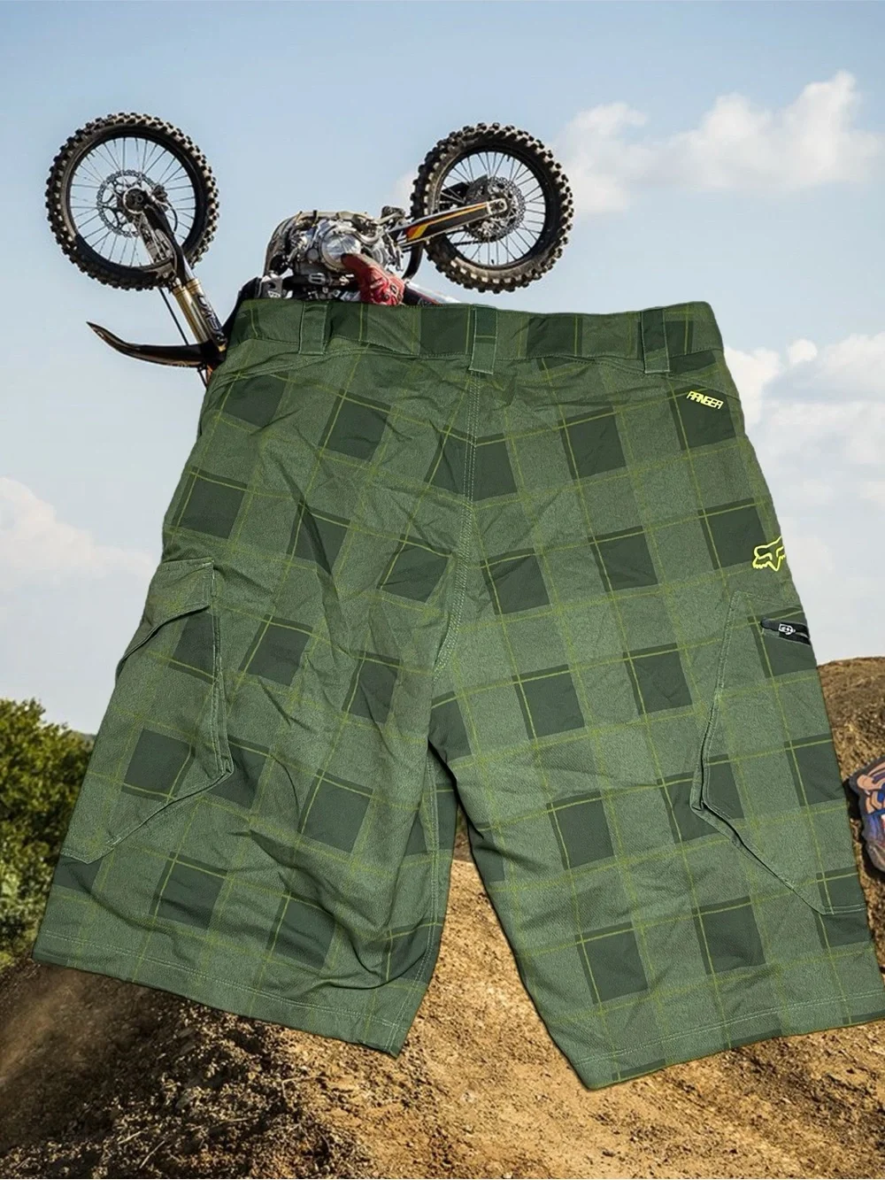 FOX Racing Ranger Padded Plaid Cargo Shorts - Picture 2 of 8